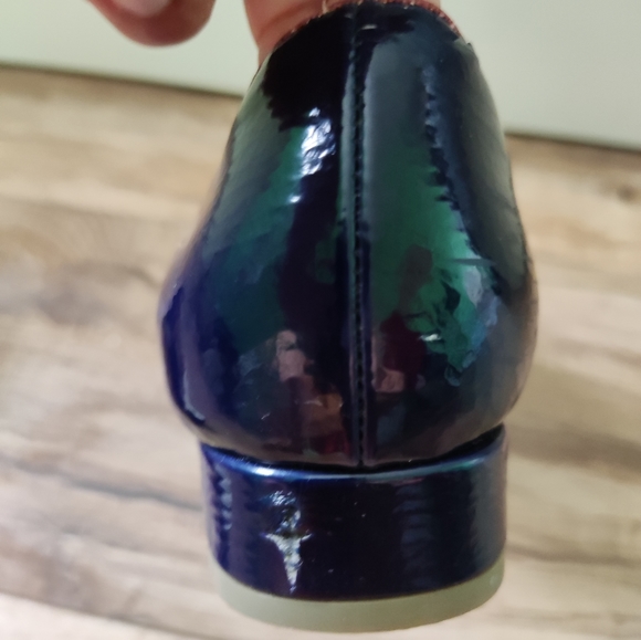 Metaphor shoes - Picture 7 of 12